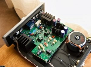 ha-4-headphone-1b-sugden